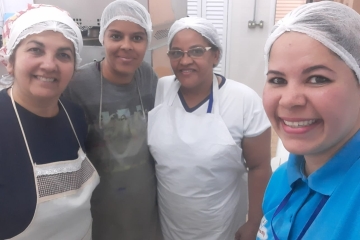 SindiRefeições SP em visita aos trabalhadores da Empresa Ki Delícia na unidade Etec Profa. Dra. Doroti Quiomi Kanashiro Toyohara. 