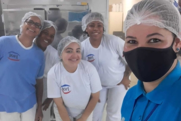 SindiRefeições SP em visita aos trabalhadores da Empresa P.R.M. na unidade: Emei Jardim São Bernardo.