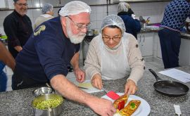 Formatura curso inédito: Cozinha básica para iniciantes