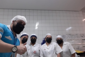 SindiRefeições SP em visita aos trabalhadores da Empresa Base na unidade EMEF PROF LEVY DE AZEVEDO.