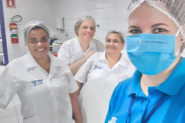 SindiRefeições SP em visita aos trabalhadores da Empresa WF na unidade E.E. Dr.José Maria Whitaker.