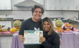 Formatura: Curso de Esculturas em Frutas e Legumes