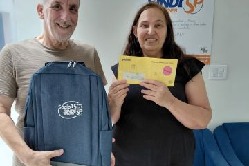 Premiação de 15 anos de associação: ISABEL CRISTINA MACEA MEIRA