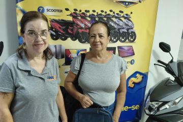 Premiação de 15 anos de associação: LUCRECIA DO CARMO ALVES DA SILVA Empresa SHA - COMERCIO DE ALIMENTOS LTDA