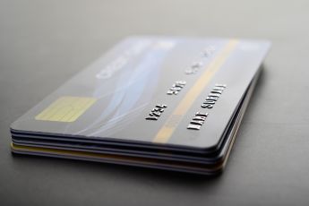 Metade dos brasileiros sofreu fraude em 2024, diz Serasa Experian