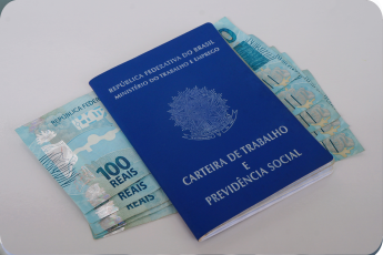 CCJ do Senado aprova PEC que acaba com jornada 6x1