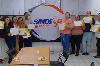 Formatura de curso: Salgados e tortas variadas